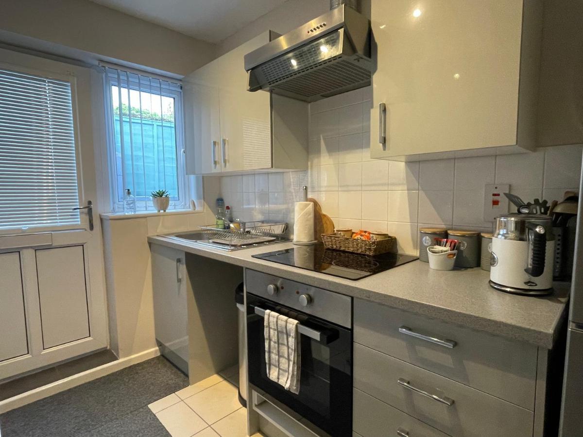 Westend Holiday Let 2 Brecon Eksteriør bilde